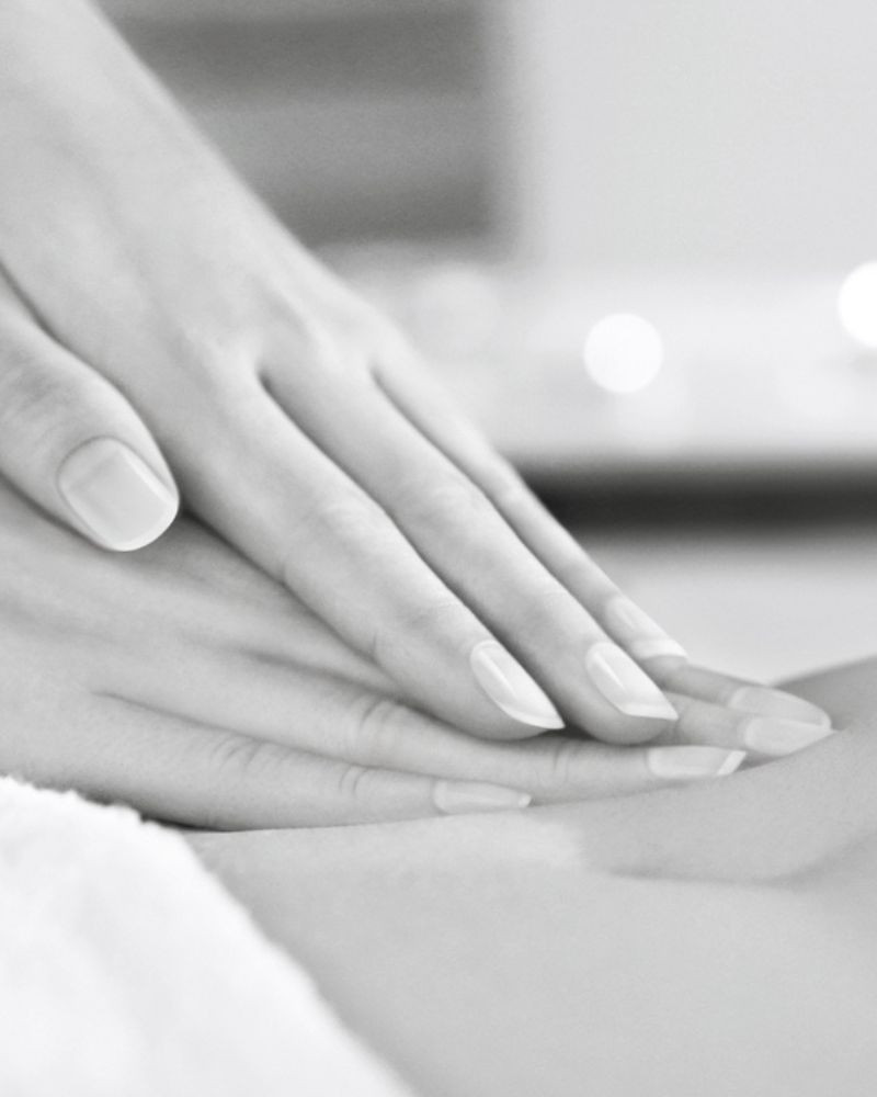 Soin Silhouette Shorty Peeling + Massage + Enveloppement tonicité peel